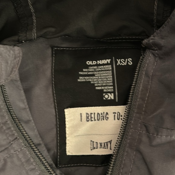 Old Navy Boys Size XS/S Black and Gray Half-Zip Hooded Windbreaker - Picture 2 of 4